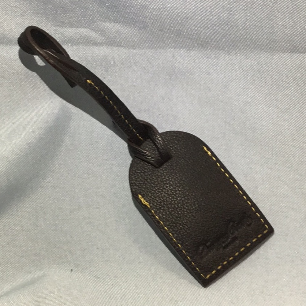 Name tag Dooney and Bourke